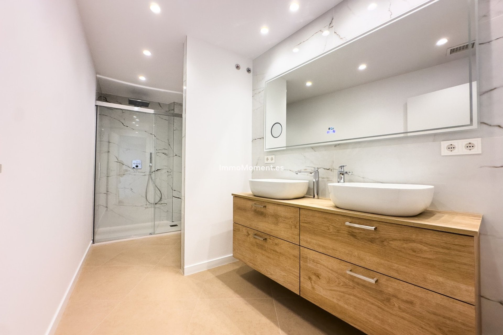 Revente - Villa individuelle - Estepona  - Estepona Centro