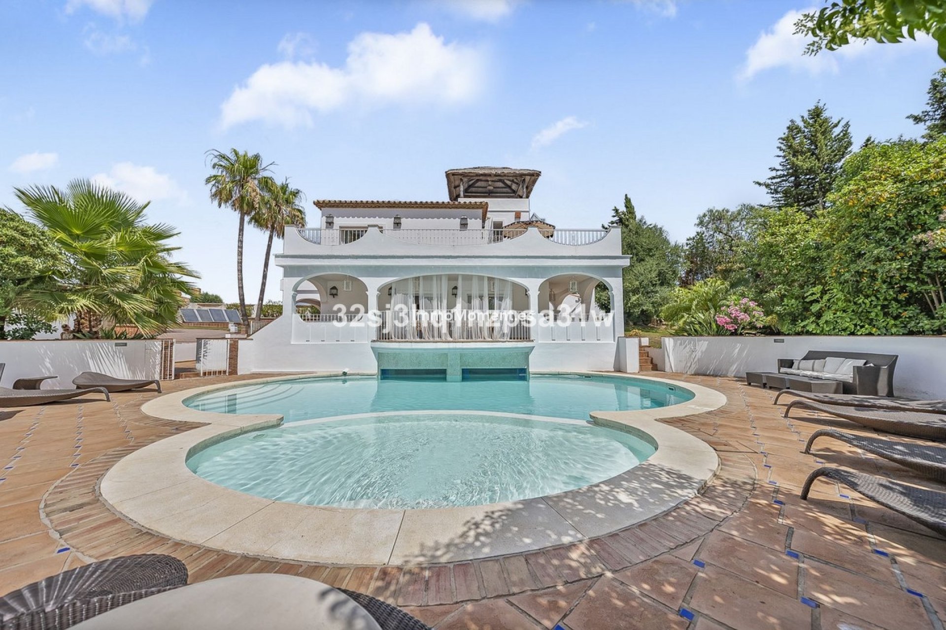 Revente - Villa individuelle - Estepona  - Estepona Centro
