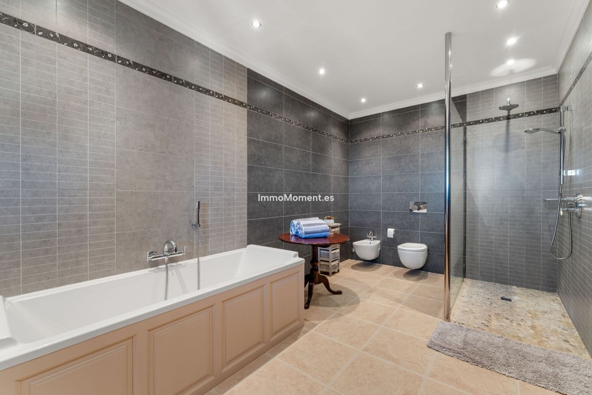 Revente - Villa individuelle - Estepona  - Estepona Centro