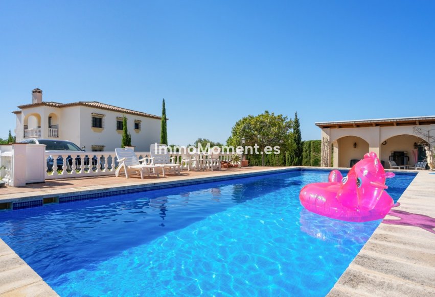 Revente - Villa individuelle - Estepona  - Estepona Centro