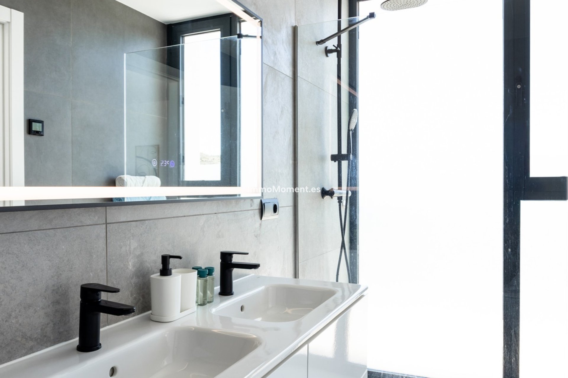 Revente - Villa individuelle - Estepona  - Valle Romano