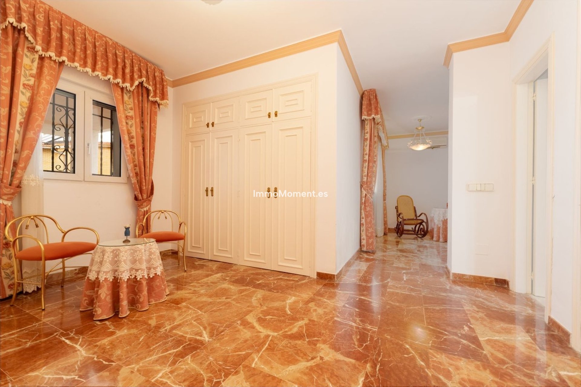 Revente - Villa individuelle - Intérieur                       - Alhaurín de la Torre