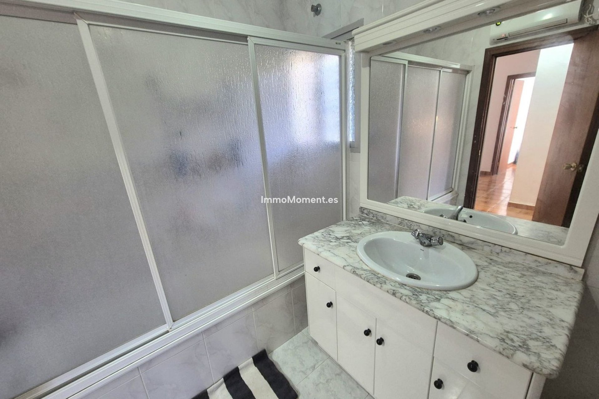 Revente - Villa individuelle - Intérieur                       - Alhaurín de la Torre
