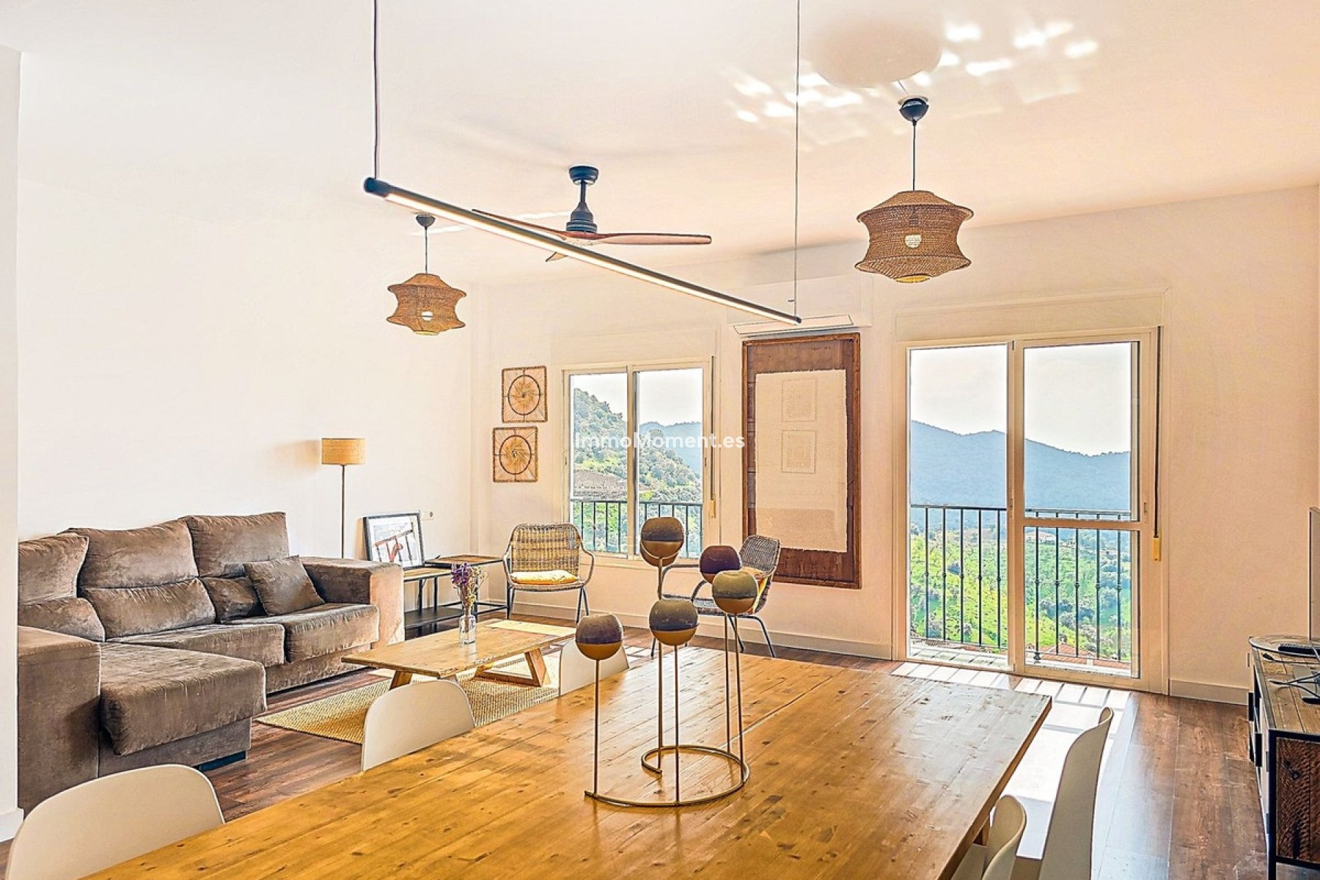 Revente - Villa individuelle - Intérieur                       - Almogía