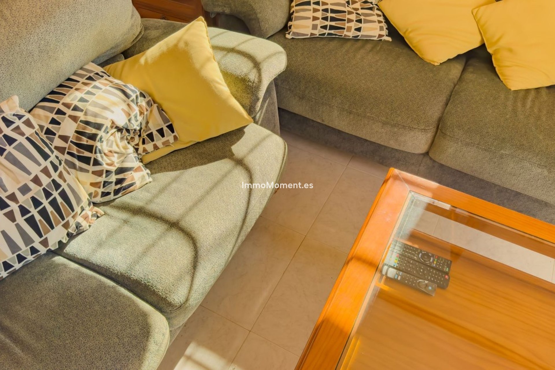 Revente - Villa individuelle - Intérieur                       - Almogía