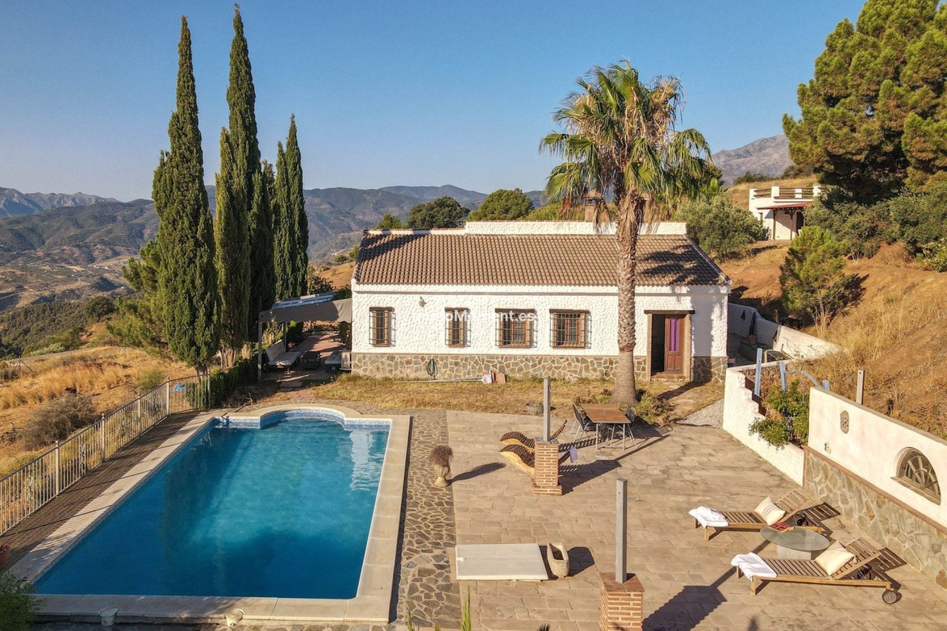 Revente - Villa individuelle - Intérieur                       - Alozaina