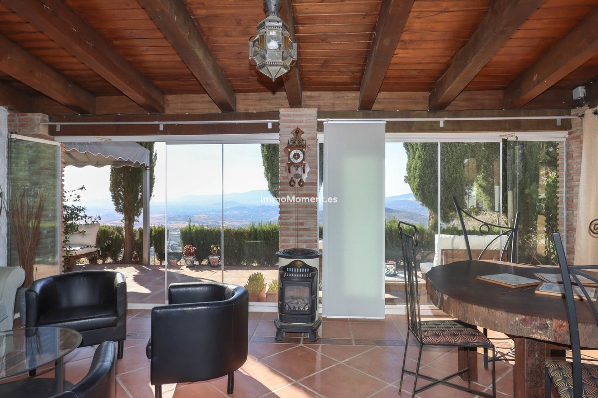 Revente - Villa individuelle - Intérieur                       - Alozaina