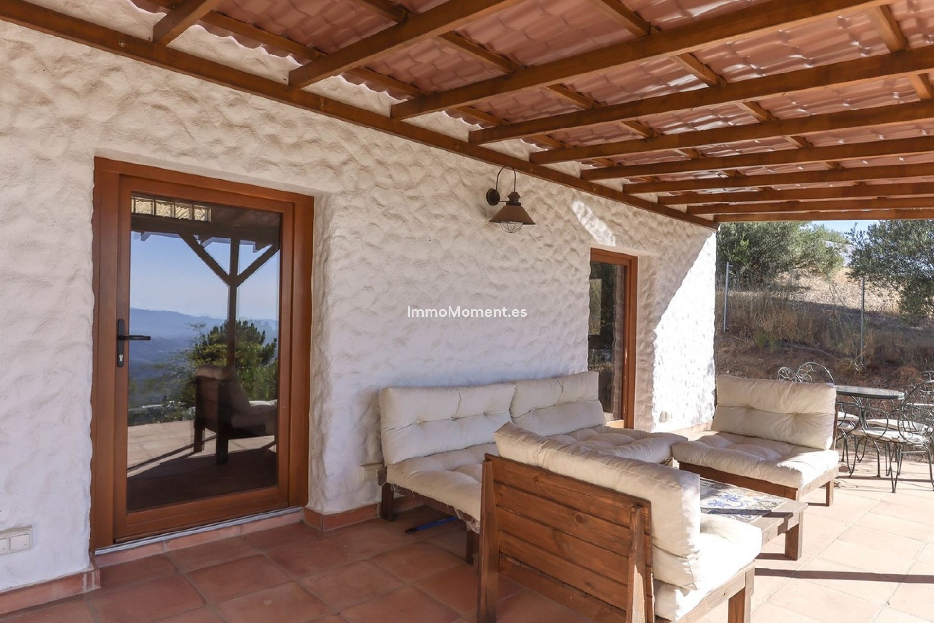 Revente - Villa individuelle - Intérieur                       - Alozaina
