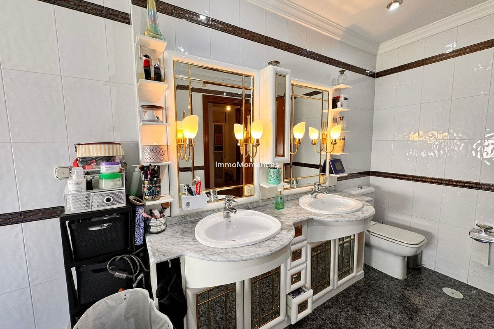 Revente - Villa individuelle - Intérieur                       - Churriana