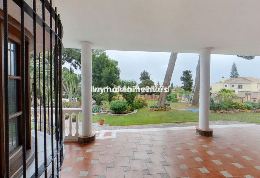 Revente - Villa individuelle - Intérieur                       - Churriana
