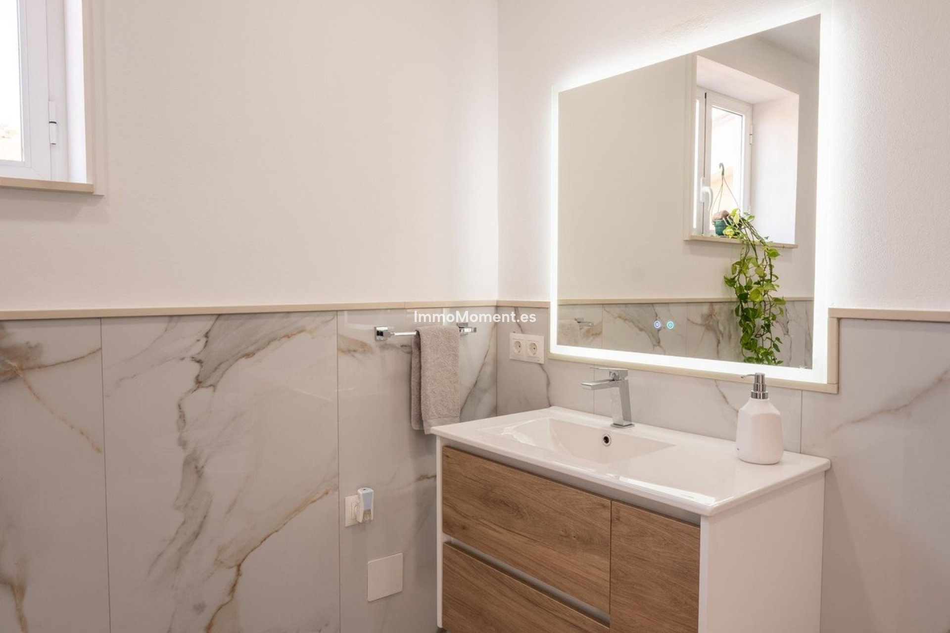 Revente - Villa individuelle - Intérieur                       - Coín