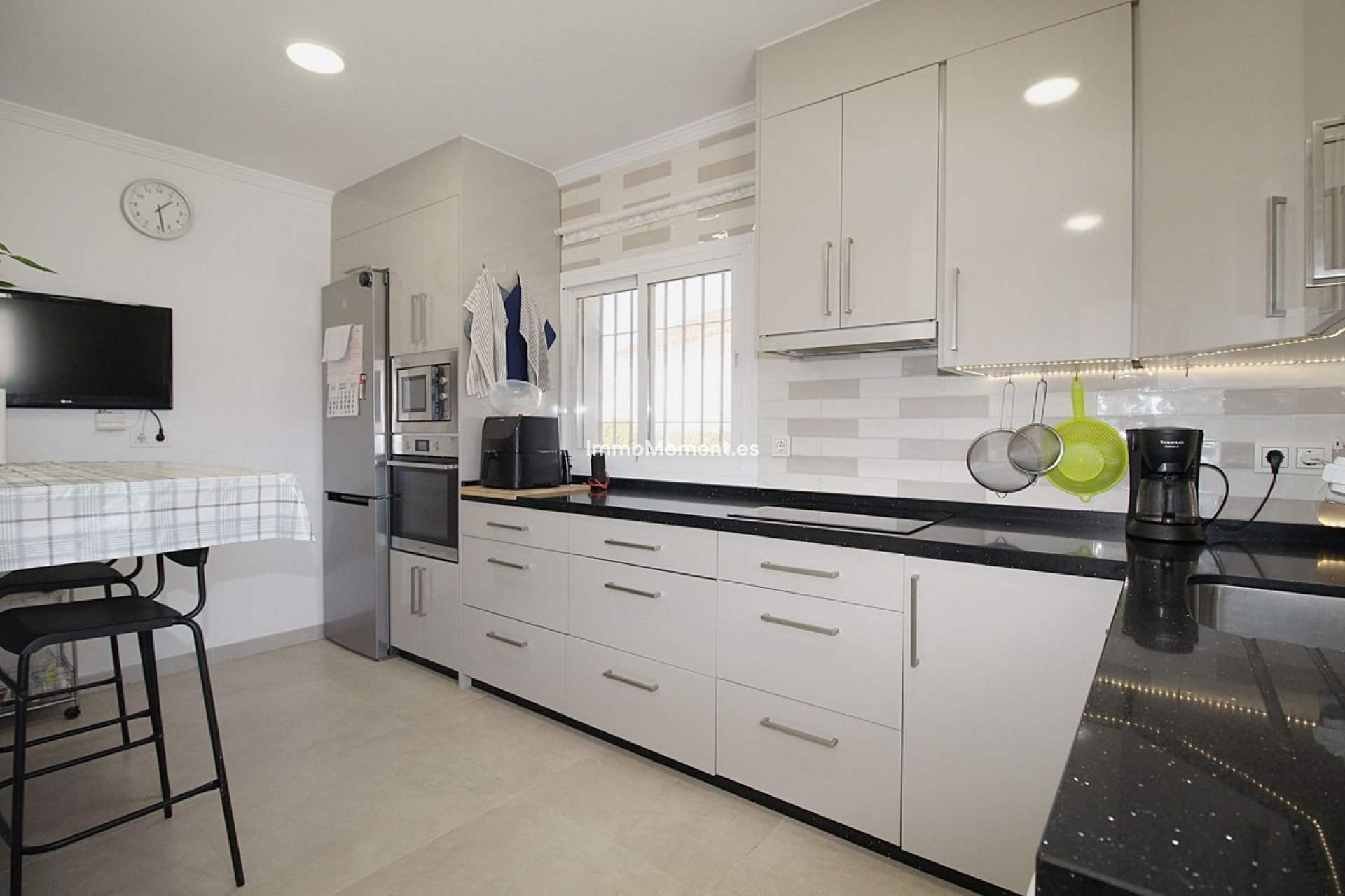 Revente - Villa individuelle - Intérieur                       - Coín