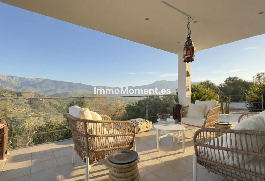 Revente - Villa individuelle - Intérieur                       - Guaro
