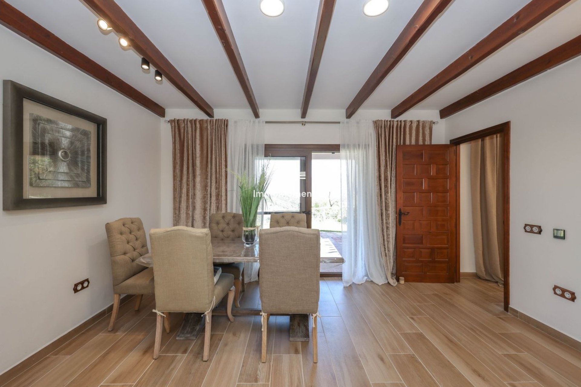 Revente - Villa individuelle - Intérieur                       - Guaro