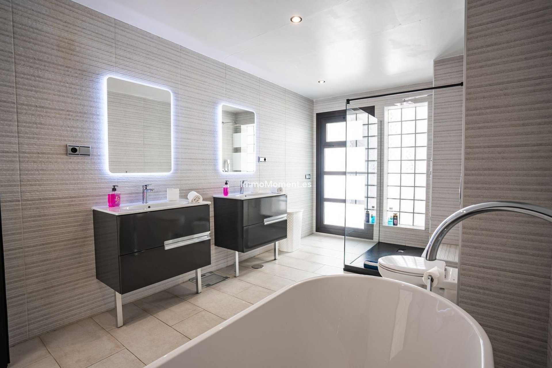 Revente - Villa individuelle - Intérieur                       - Istán