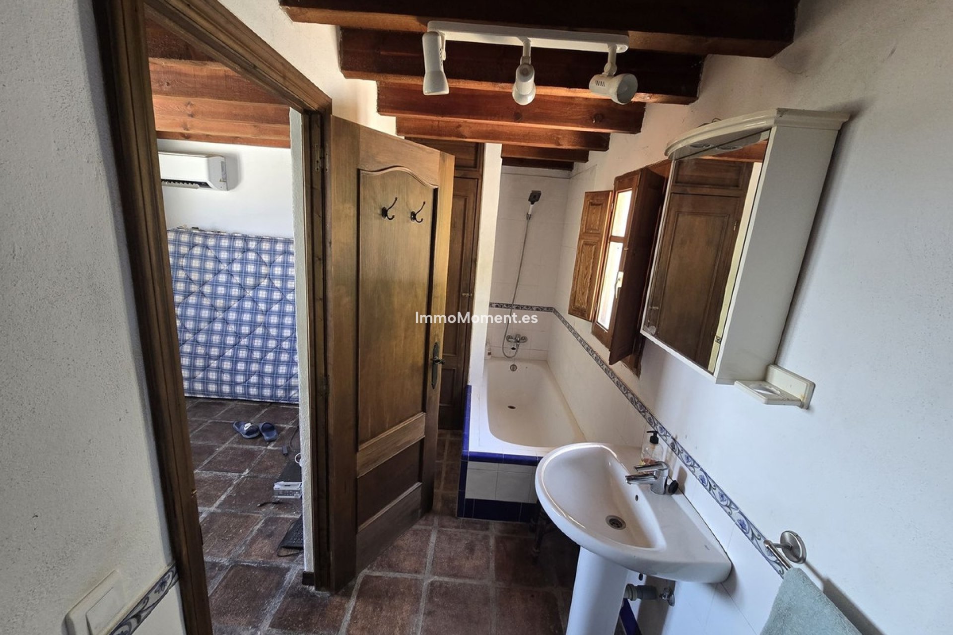Revente - Villa individuelle - Intérieur                       - Monda