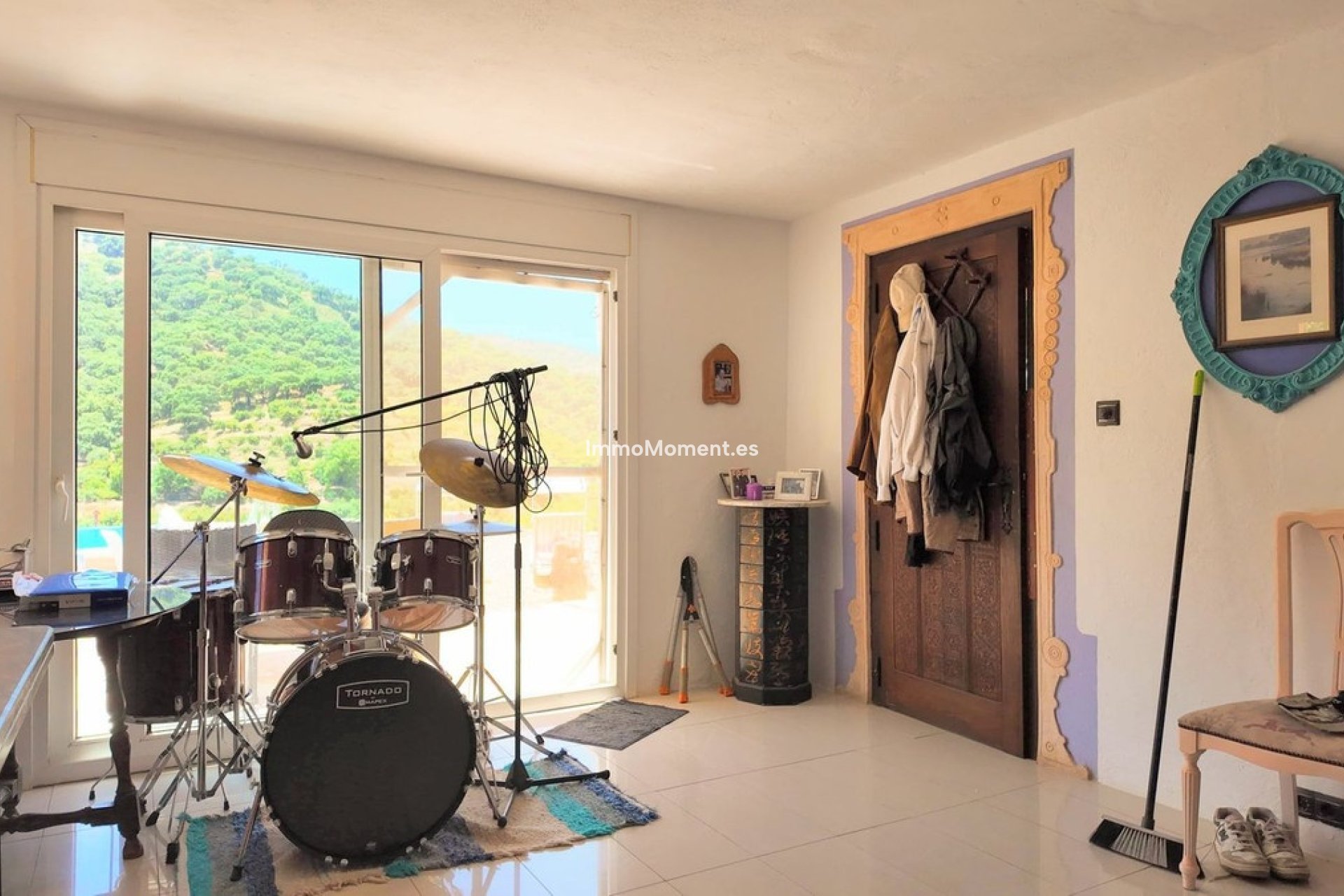 Revente - Villa individuelle - Intérieur                       - Monda