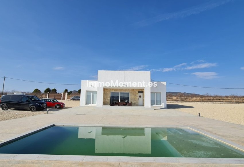 Revente - Villa individuelle - Pinoso - Pinoso Centro