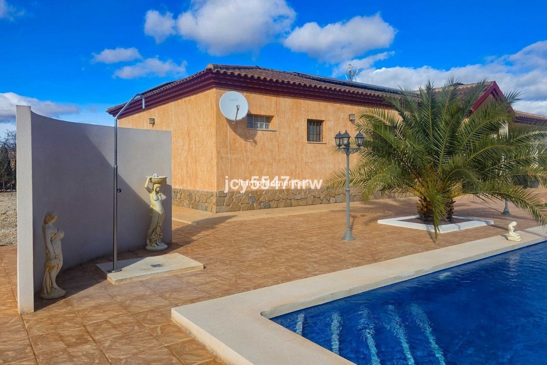 Revente - Villa individuelle - Pinoso - Pinoso Centro
