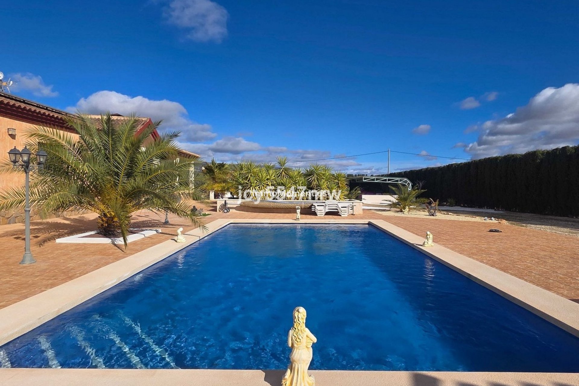 Revente - Villa individuelle - Pinoso - Pinoso Centro