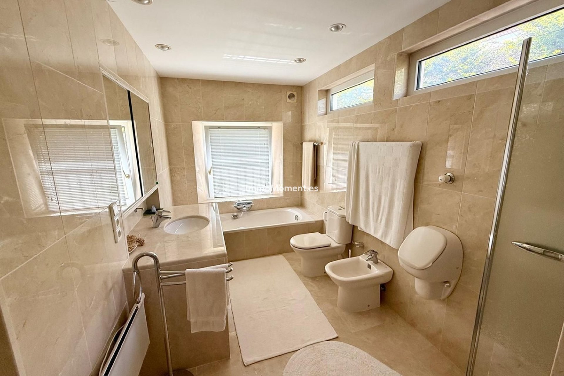 Revente - Villa individuelle - Sotogrande - Sotogrande Costa