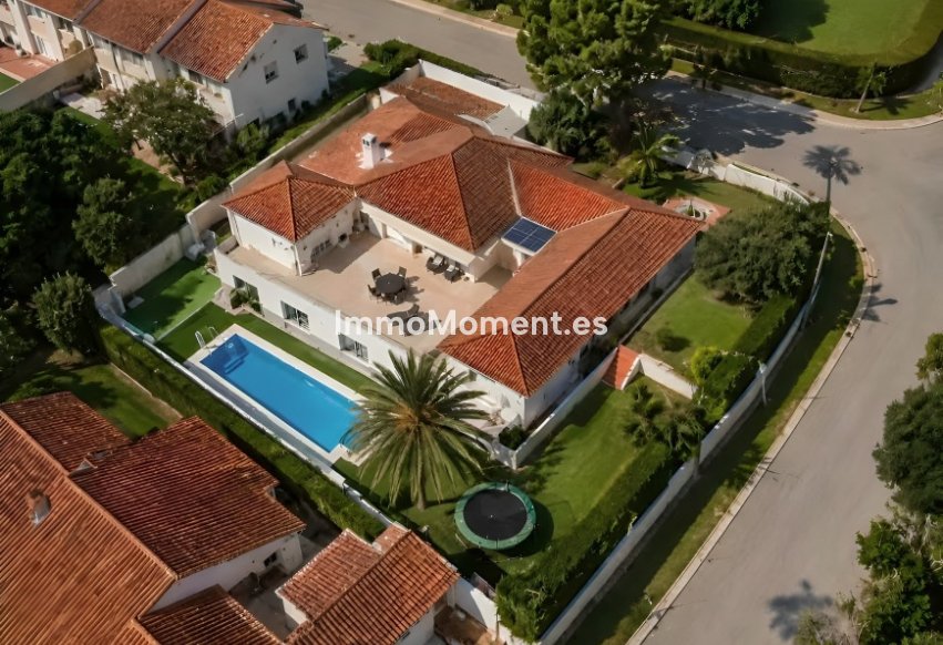 Revente - Villa individuelle - Sotogrande - Sotogrande Costa