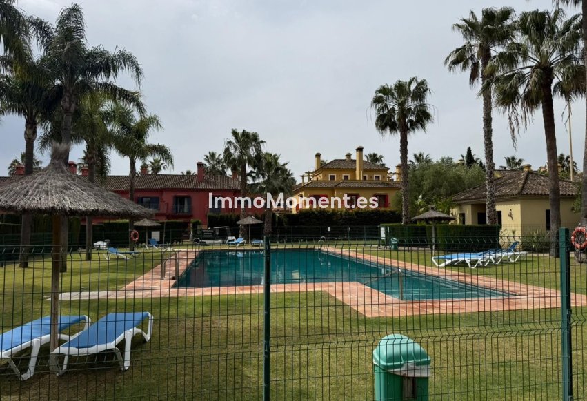 Revente - Villa individuelle - Sotogrande - Sotogrande Costa