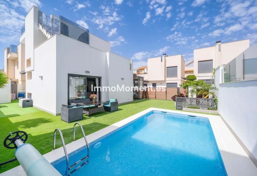 Revente - Villa individuelle - Torrevieja - Aguas Nuevas
