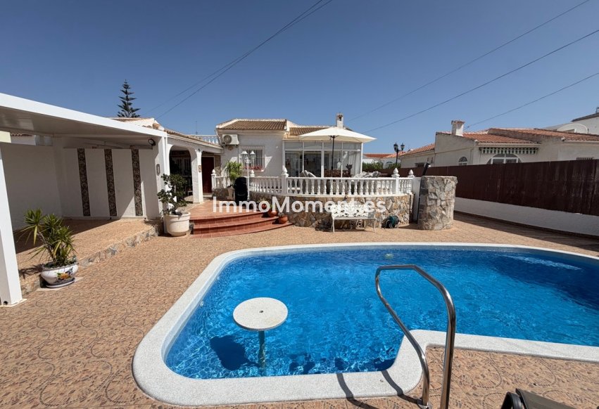 Revente - Villa individuelle - Torrevieja - San Luis