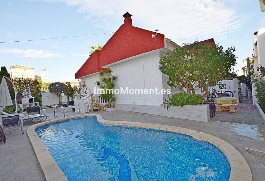 Revente - Villa individuelle - Torrevieja - Torrevieja Centro