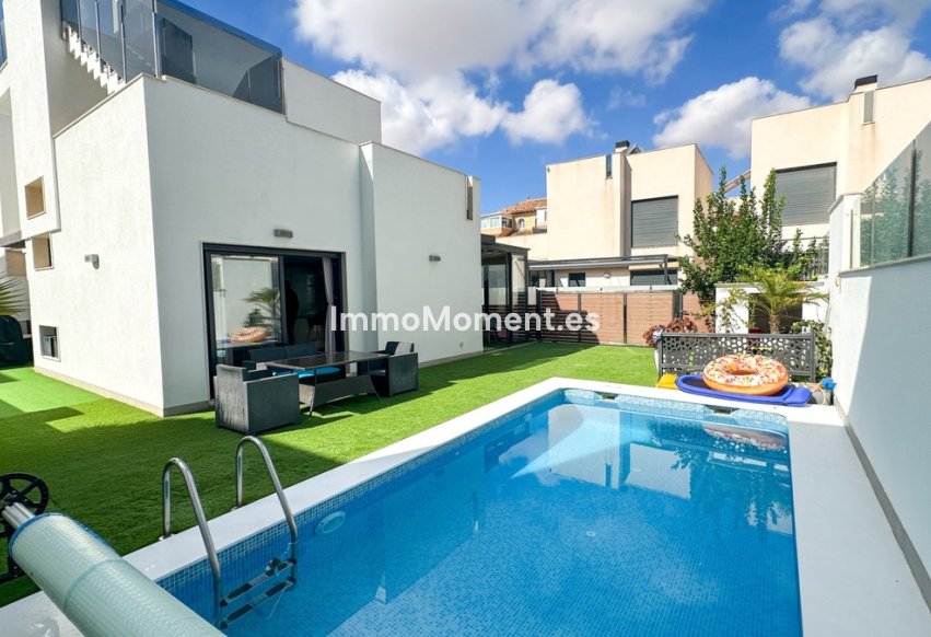 Revente - Villa individuelle - Torrevieja - Torrevieja Centro