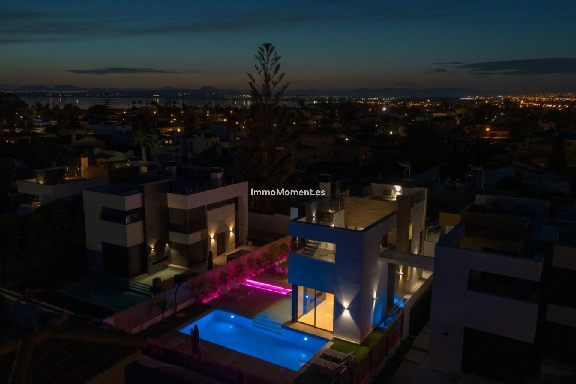 Revente - Villa individuelle - Torrevieja - Torrevieja Centro