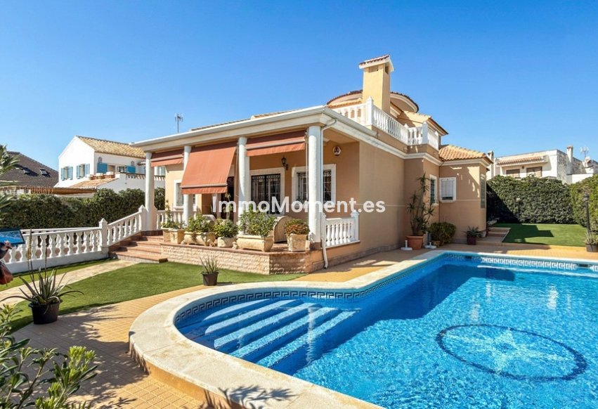 Revente - Villa individuelle - Torrevieja - Torrevieja Centro