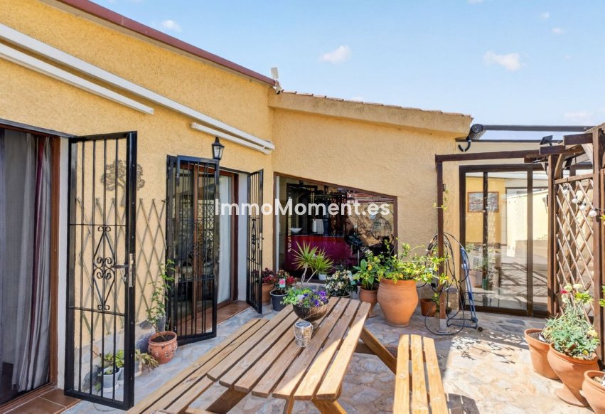 Revente - Villa individuelle - Torrevieja - Torrevieja Centro