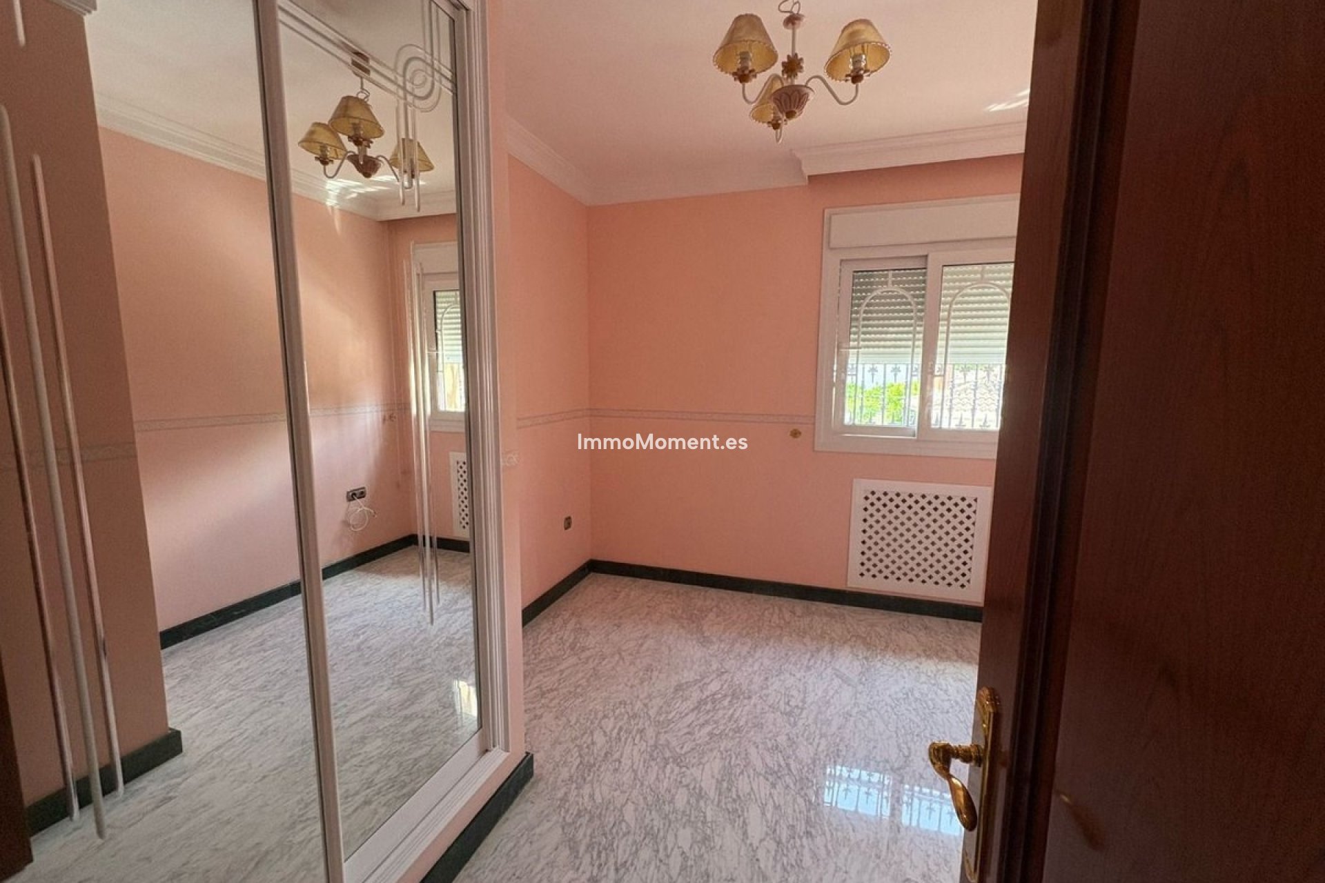 Revente - Villa - Intérieur                       - Alhaurín de la Torre