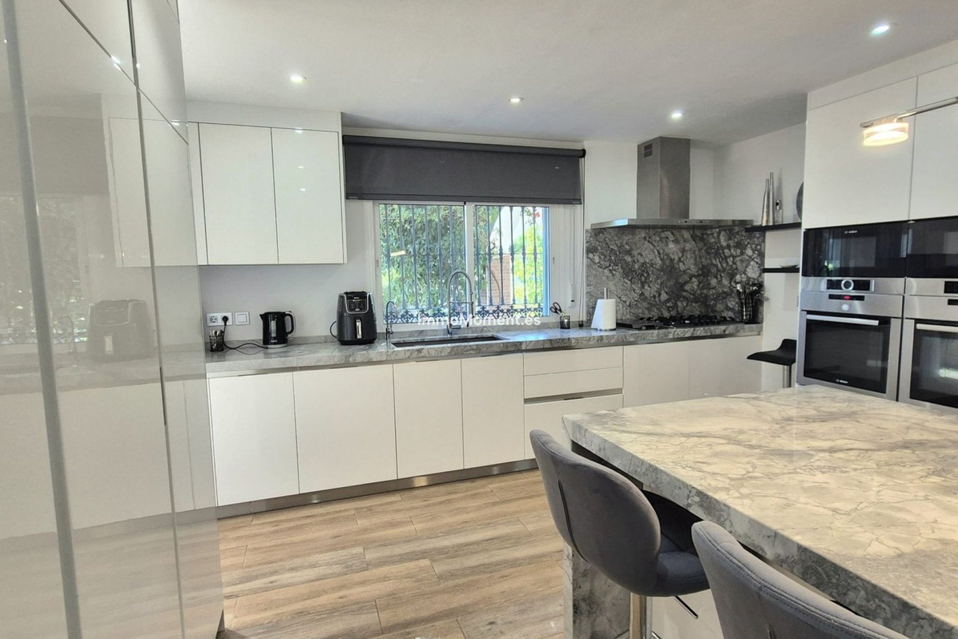 Revente - Villa - Intérieur                       - Coín