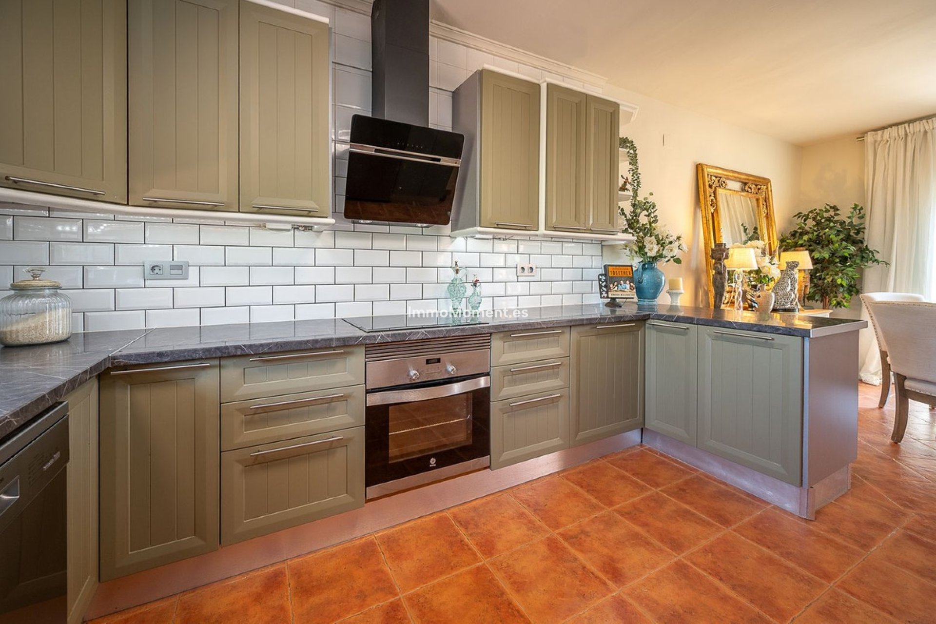 Revente - Villa - Intérieur                       - Coín