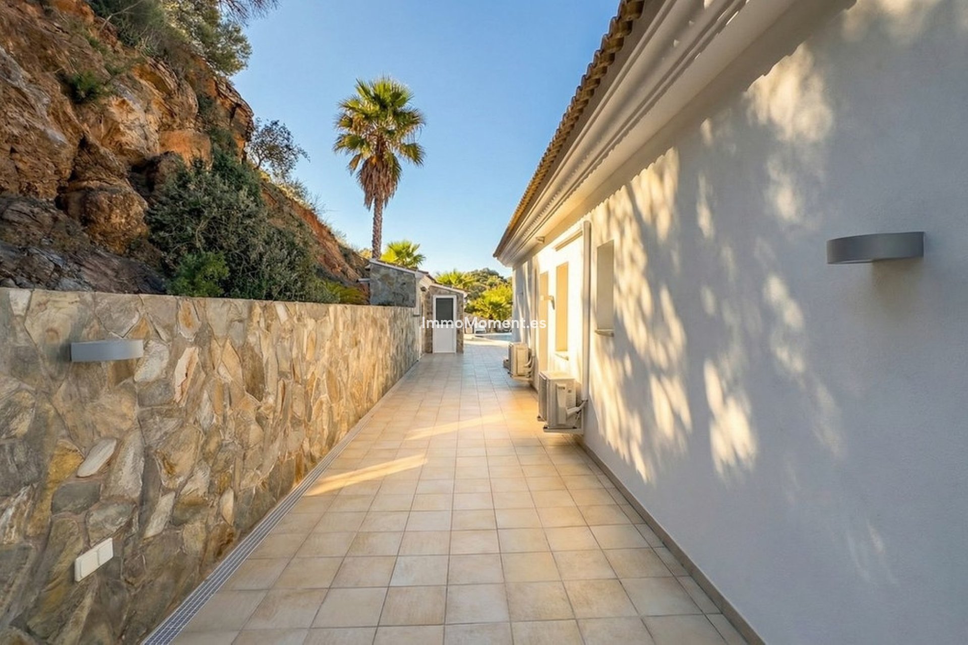 Revente - Villa - Intérieur                       - Guaro