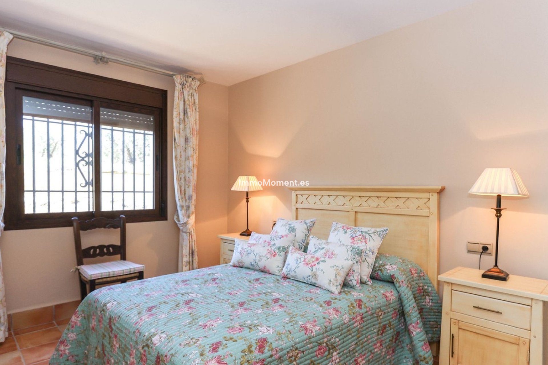 Revente - Villa - Intérieur                       - Guaro