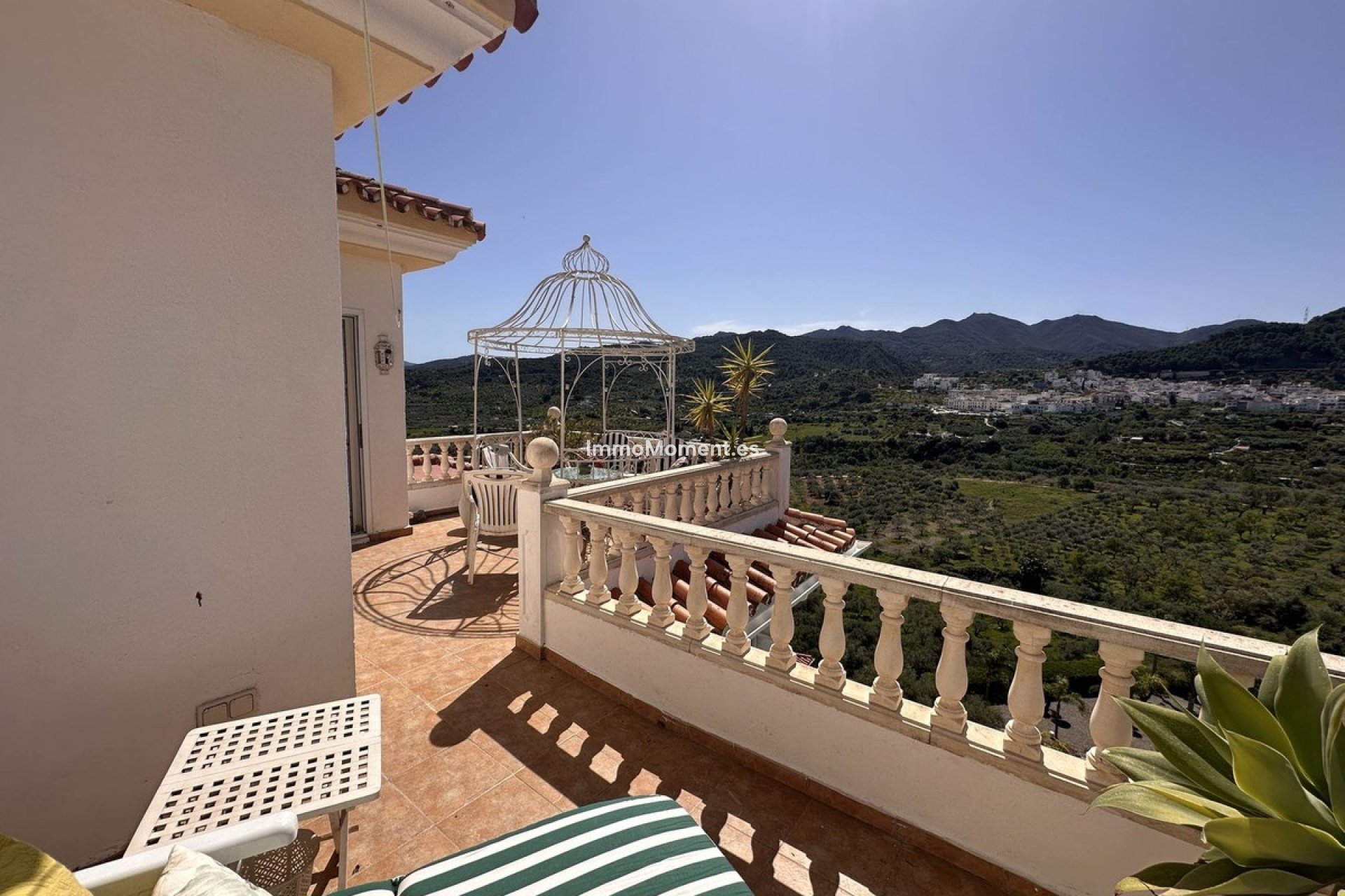 Revente - Villa - Intérieur                       - Monda