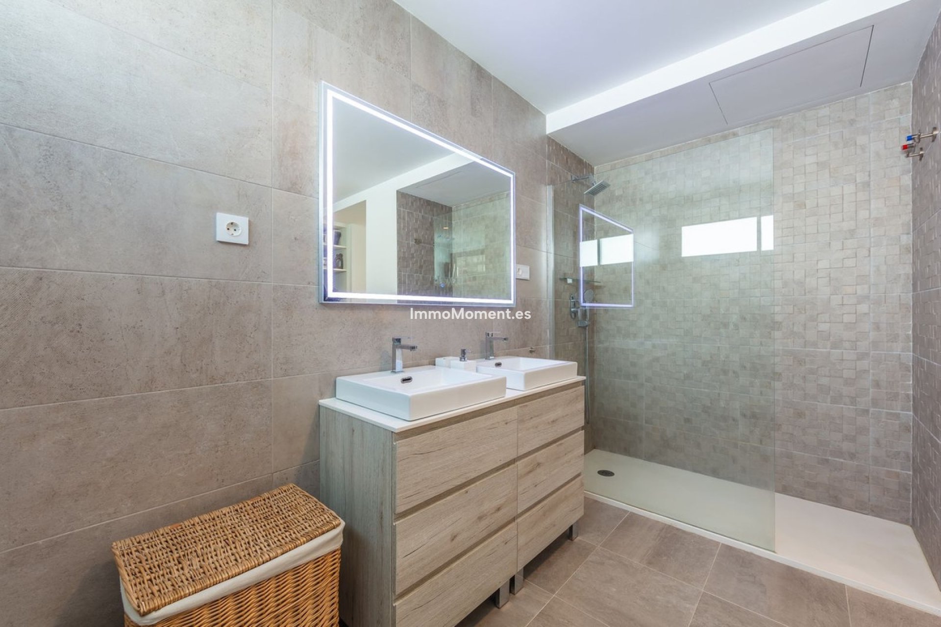 Revente - Villa - Manilva - La Duquesa