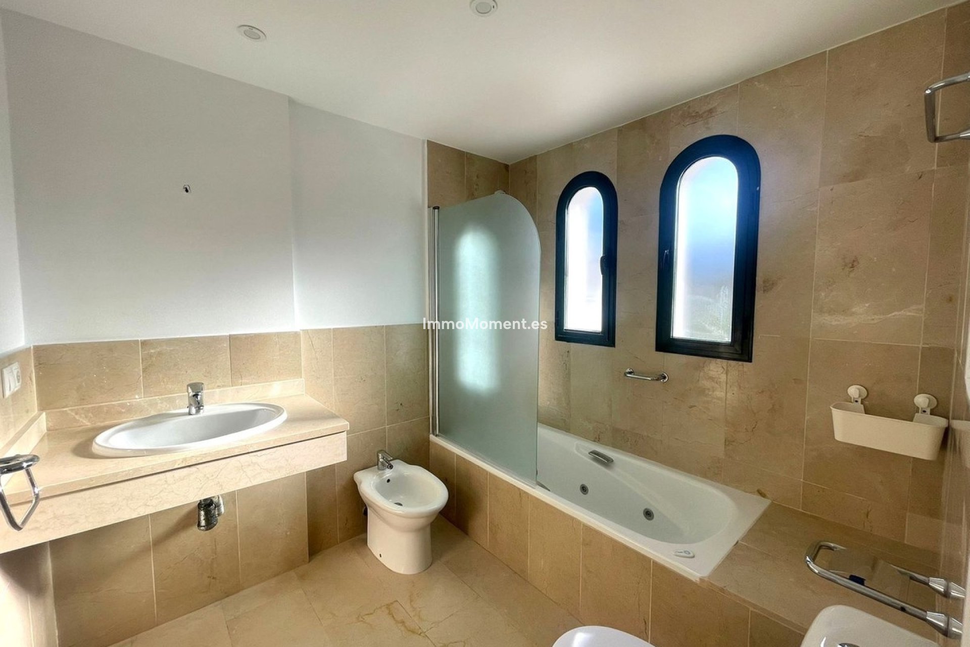 Revente - Villa - Manilva - Manilva Centro