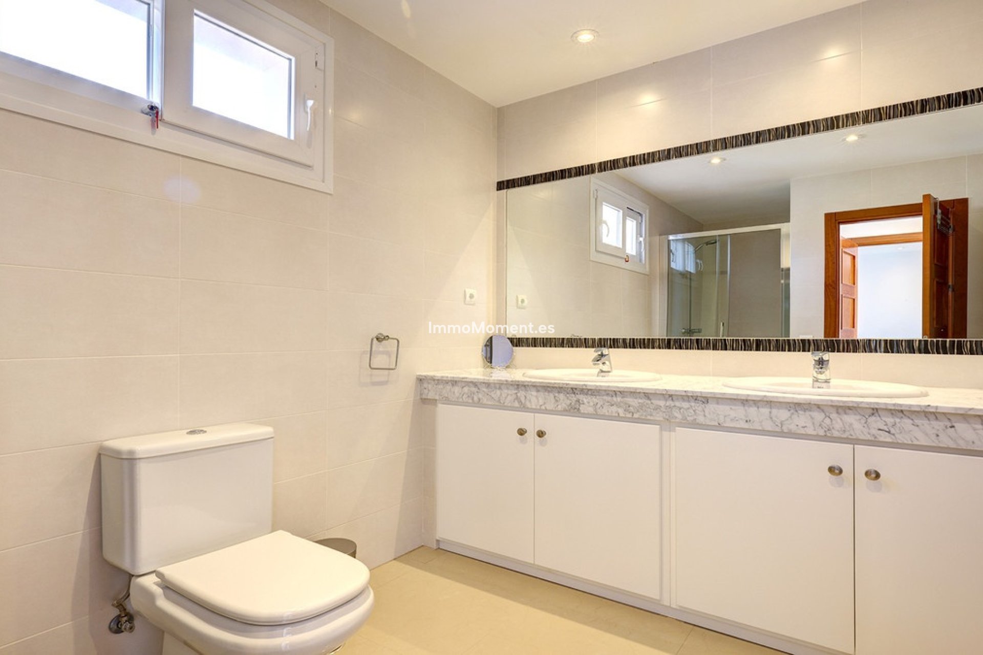 Revente - Villa - Manilva