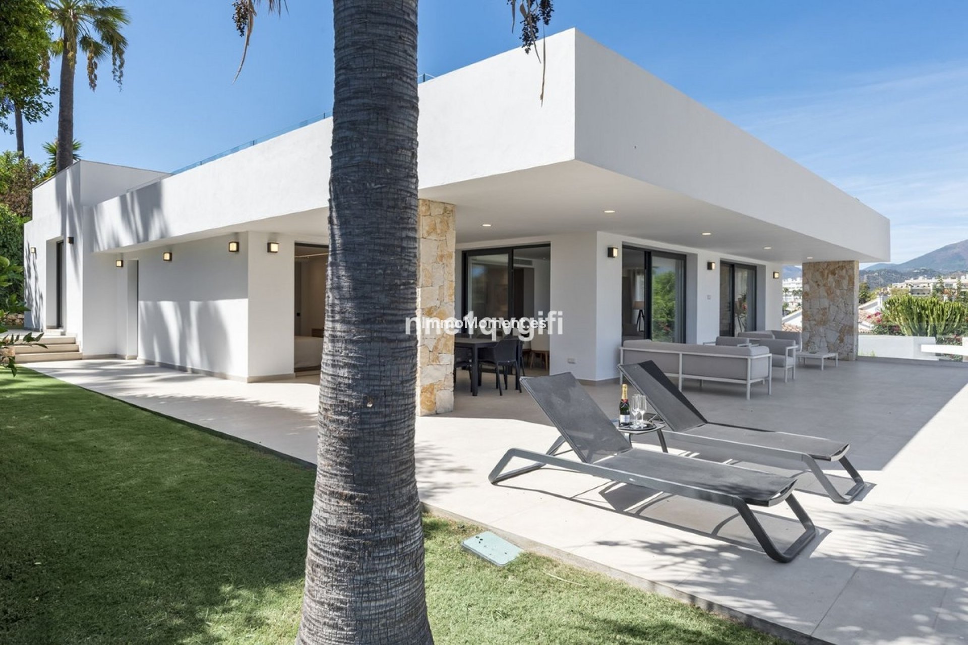 Revente - Villa - Marbella - Guadalmina Alta