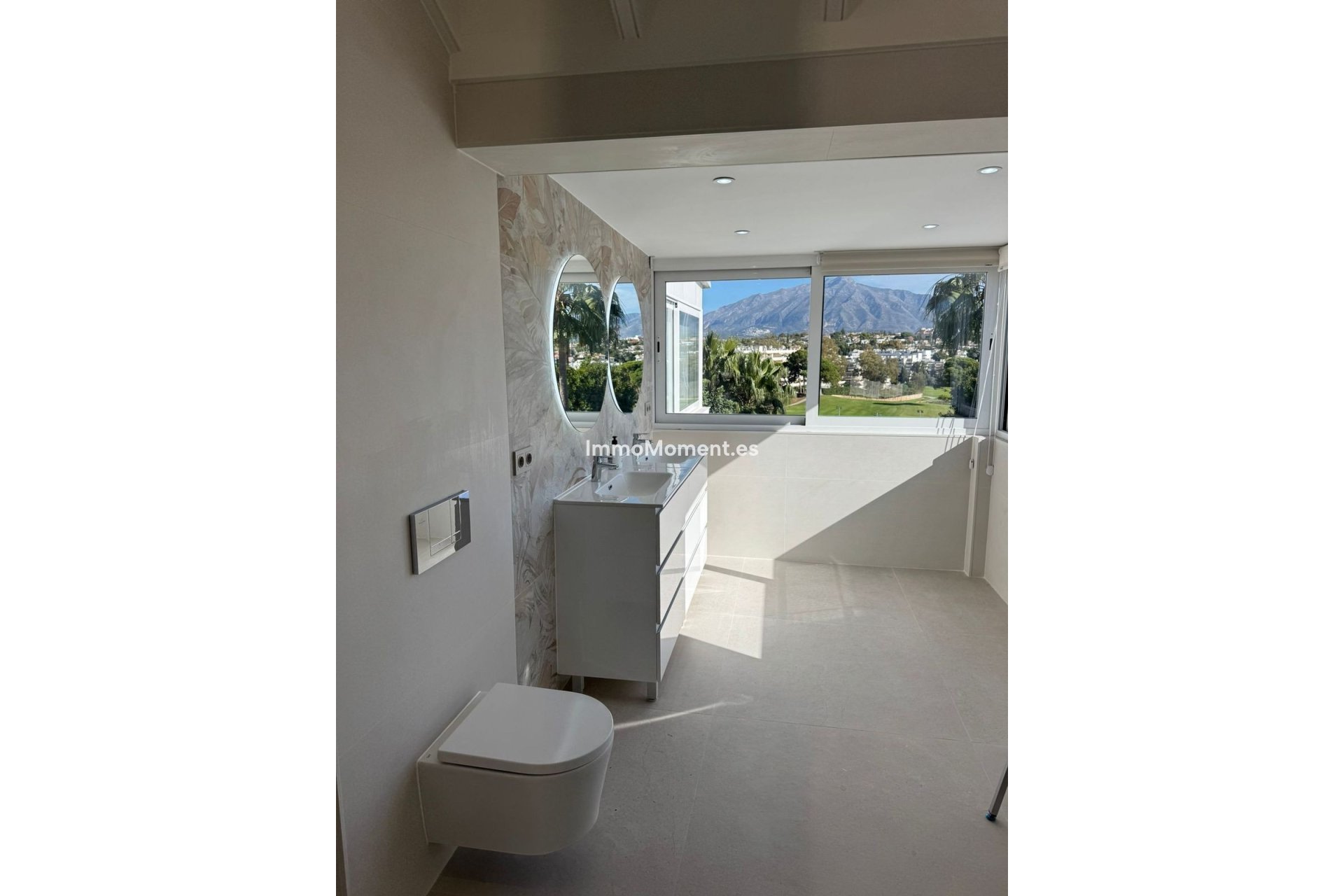 Revente - Villa - Marbella - Guadalmina Alta