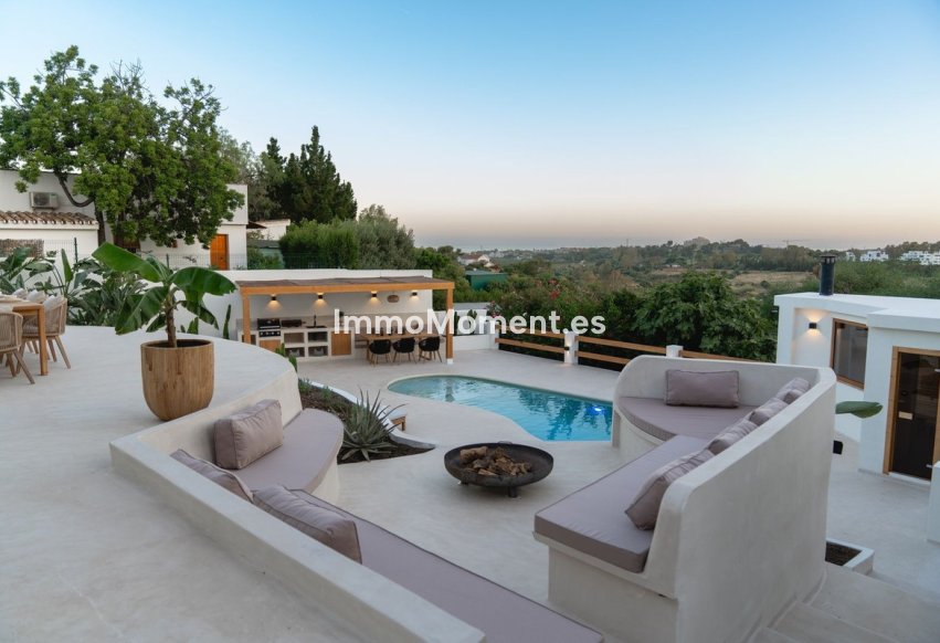 Revente - Villa - Marbella - Guadalmina Alta