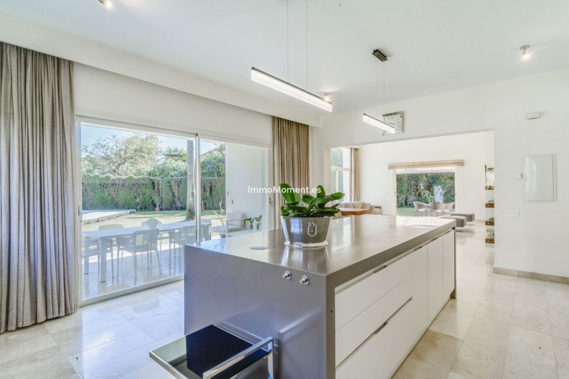 Revente - Villa - Marbella - Guadalmina Baja