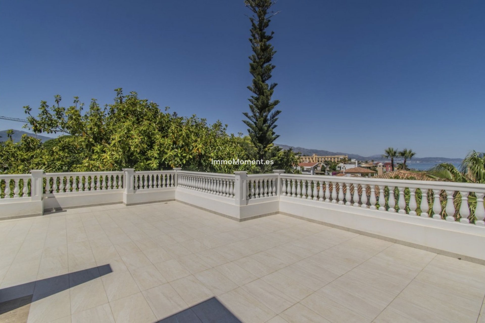 Revente - Villa - Marbella - Guadalmina Baja