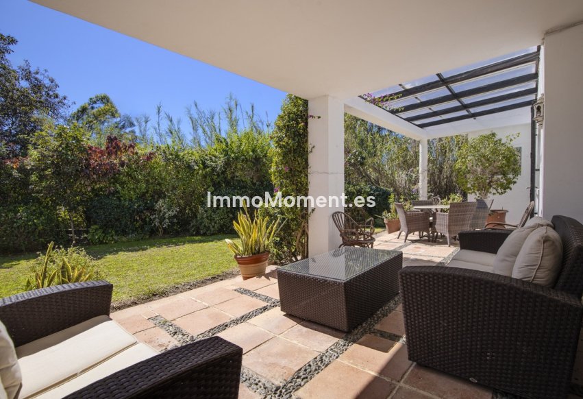 Revente - Villa - Marbella - Guadalmina Baja