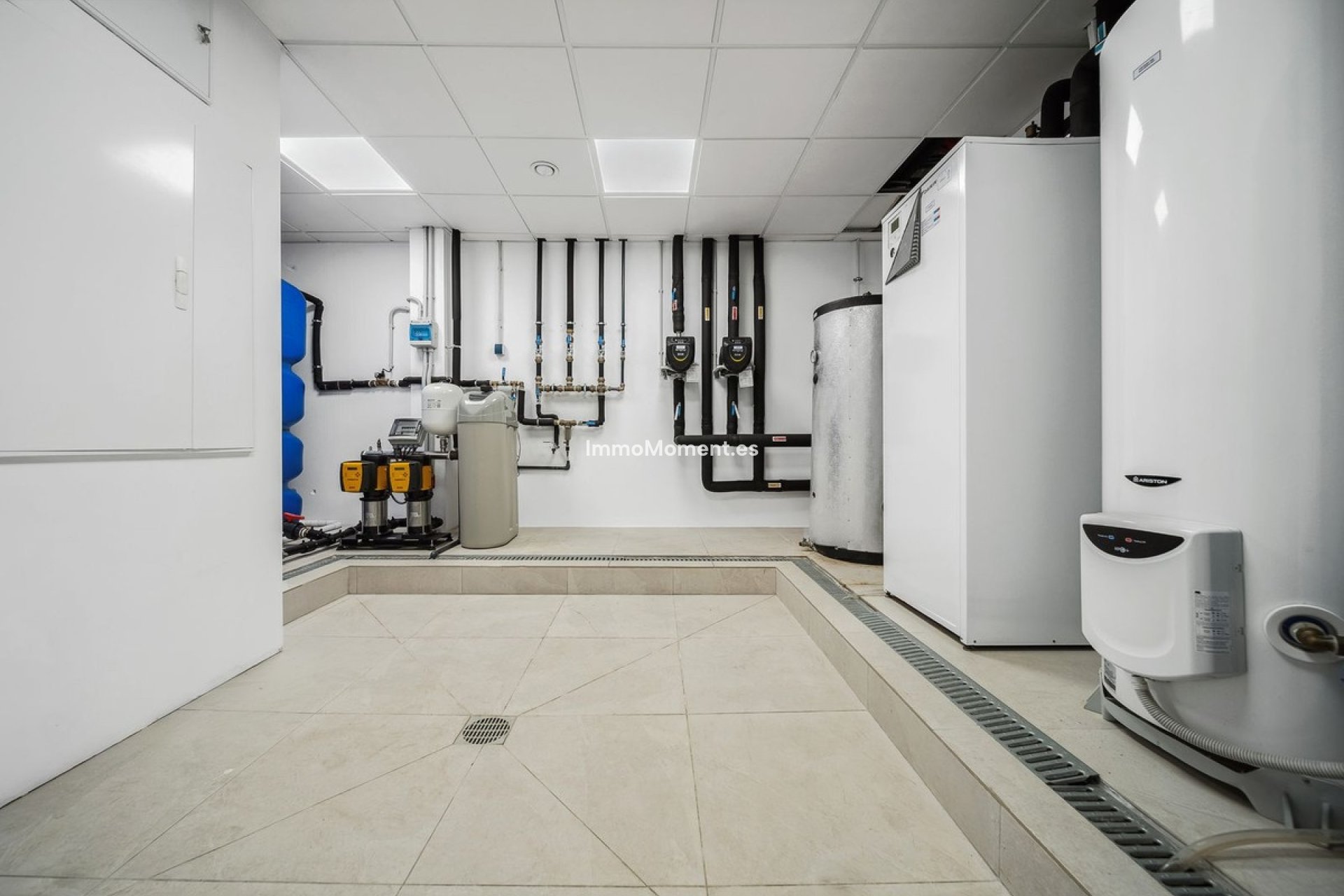 Revente - Villa - Marbella - Marbesa